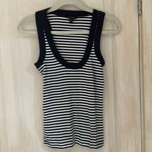 Banana Republic striped tank navy and white excellent condition.